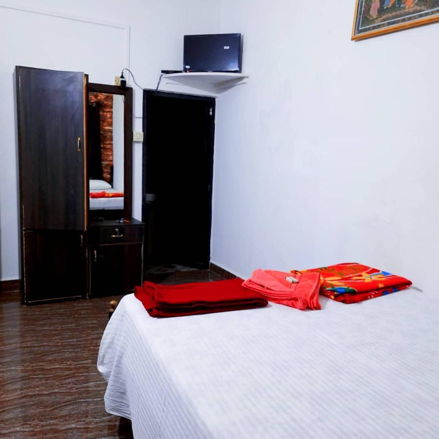 Om Sai Guest House Bãi biển Bãi biển Palolem Ngoại thất bức ảnh